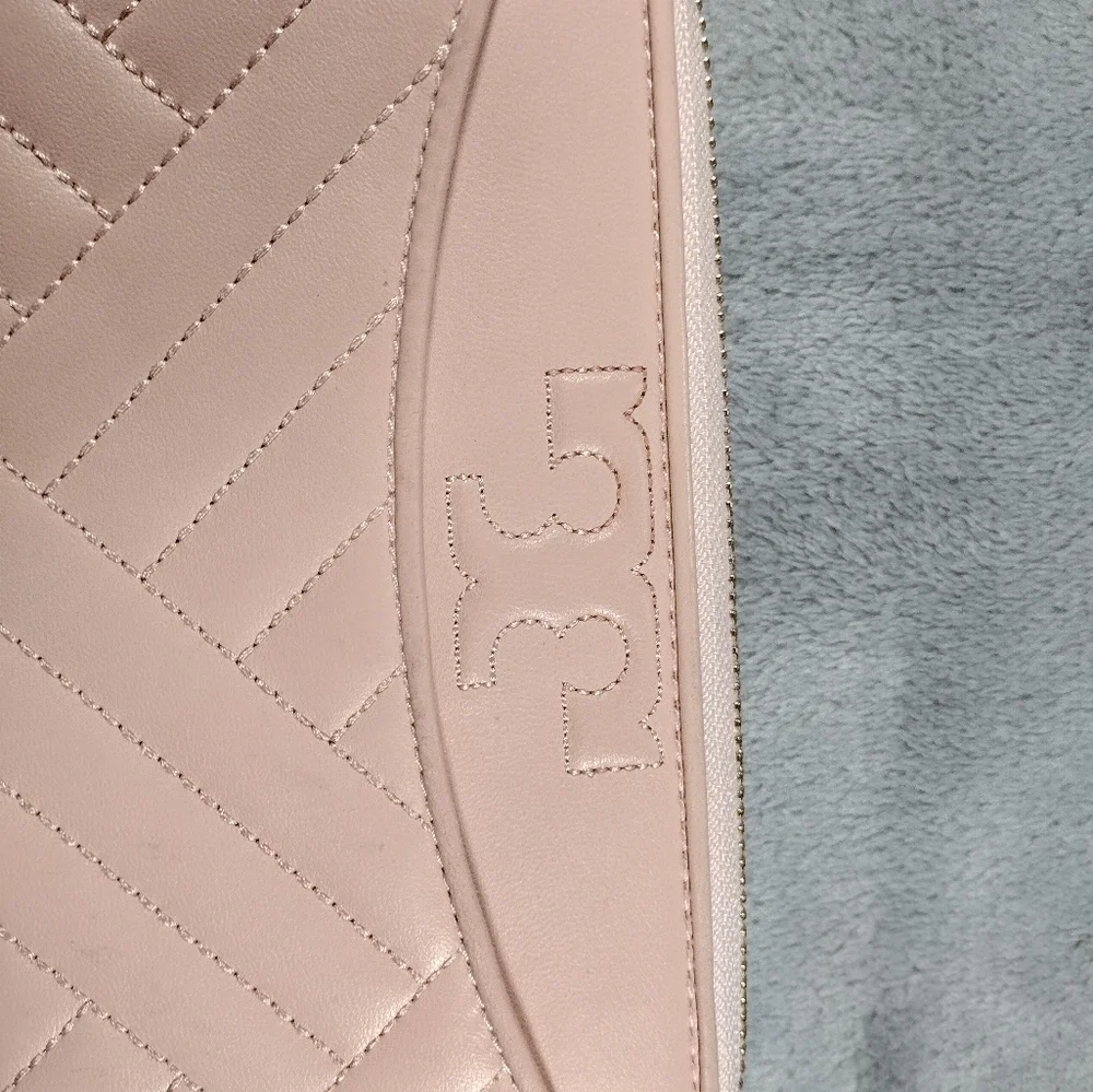 Tory Burch Alexa Blush Pink Wallet